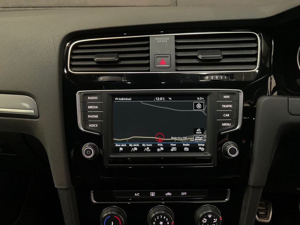 Used Volkswagen Golf 2016 for sale - 77383777: Photo 30