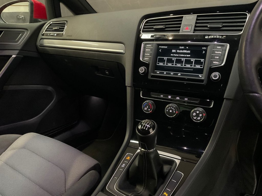 Used Volkswagen Golf 2016 for sale - 77383777: Photo 31