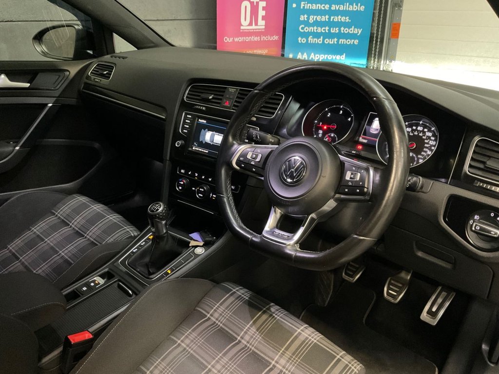 Used Volkswagen Golf 2017 for sale - 76591075: Photo 27