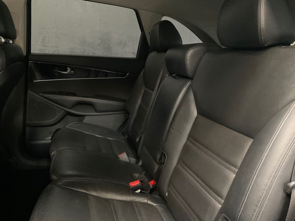 Used Kia Sorento 2016 for sale - 76617165: Photo 43