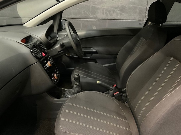Used Vauxhall Corsa 2014 for sale - 76266499: Photo 35