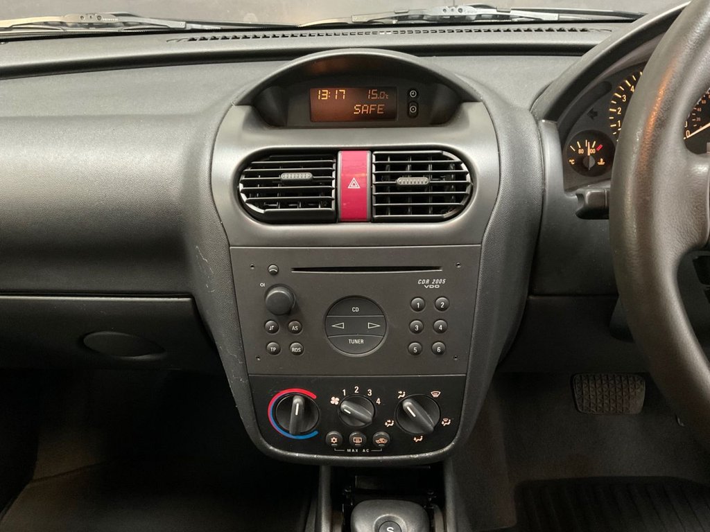 Used Vauxhall Corsa 2002 for sale - 78153862: Photo 15