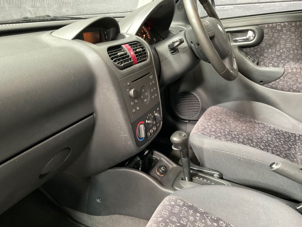 Used Vauxhall Corsa 2002 for sale - 78153862: Photo 22