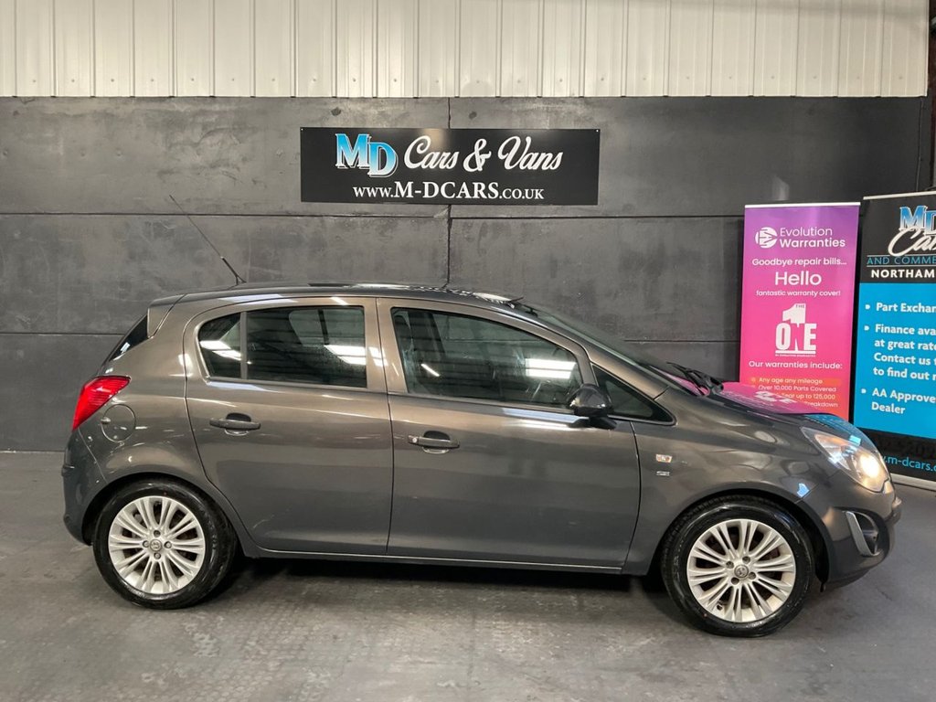 Used Vauxhall Corsa 2014 for sale - 77355796: Photo 4