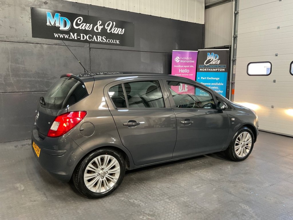 Used Vauxhall Corsa 2014 for sale - 77355796: Photo 5