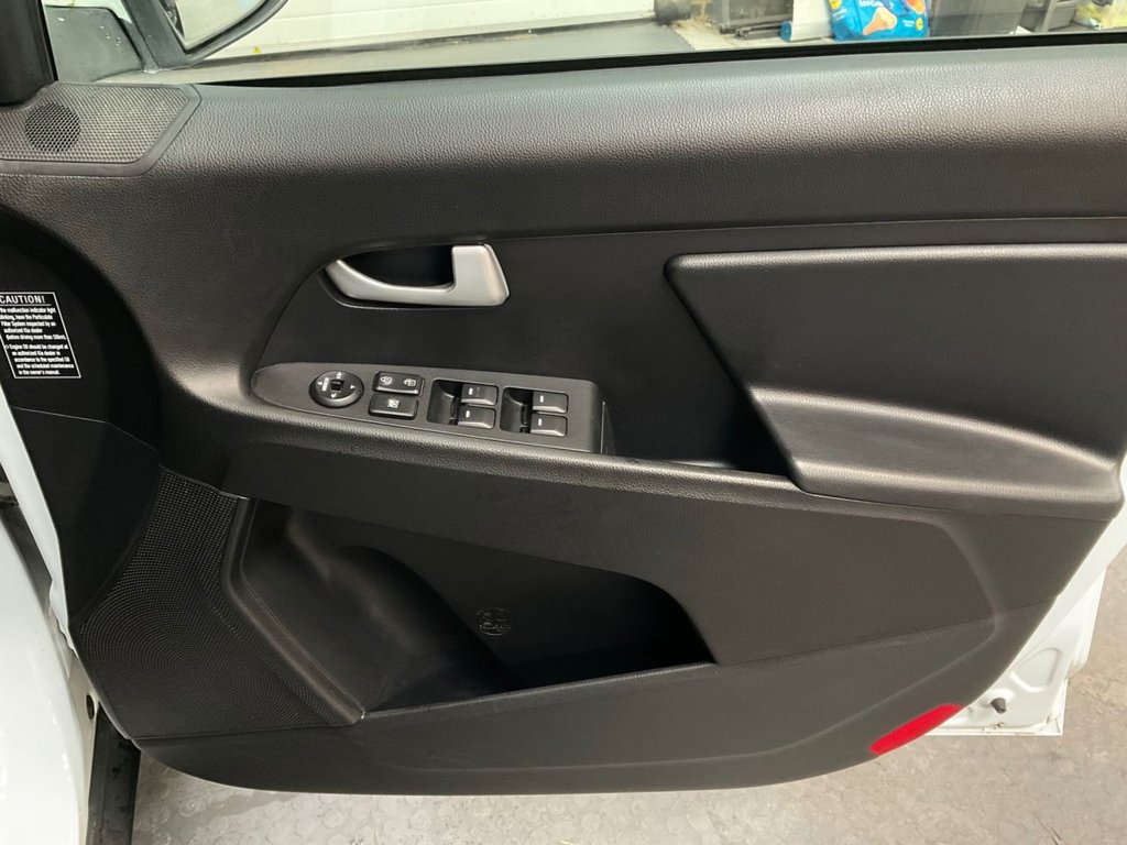 Used Kia Sportage 2011 for sale - 78044236: Photo 30