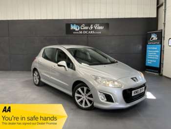 2011 (61) - 1.6 VTi Active Hatchback 5dr Petrol Manual Euro 5 (120 ps)