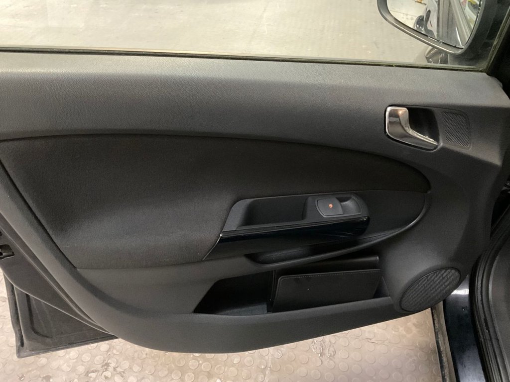 Used Vauxhall Corsa 2011 for sale - 77302170: Photo 43
