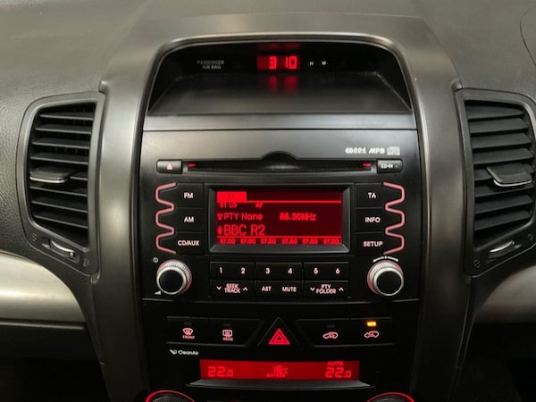 Used Kia Sorento 2010 for sale - 76185061: Photo 27