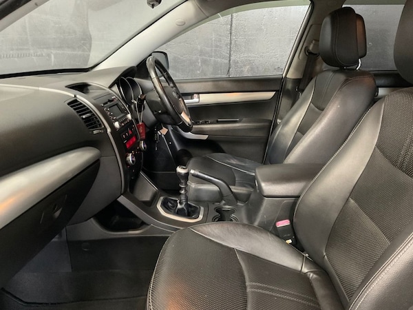 Used Kia Sorento 2010 for sale - 76185061: Photo 30