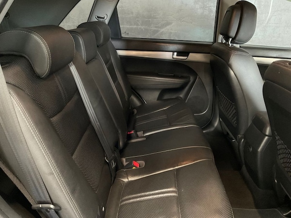 Used Kia Sorento 2010 for sale - 76185061: Photo 36