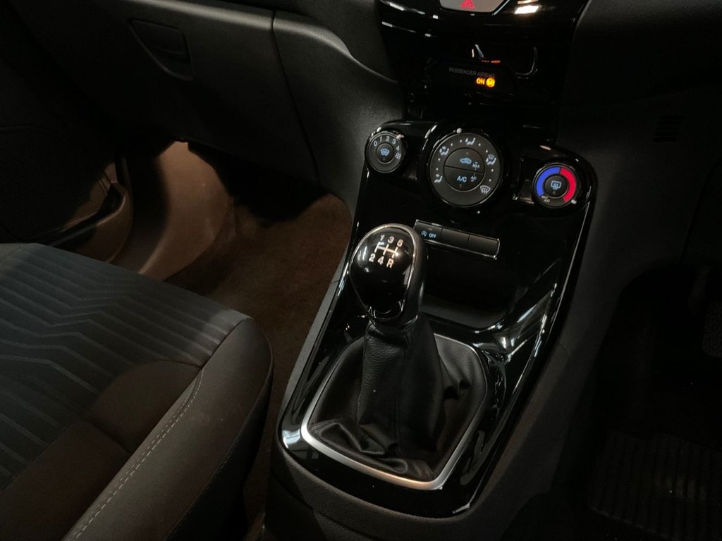 Used Ford Fiesta 2016 for sale - 77287979: Photo 32