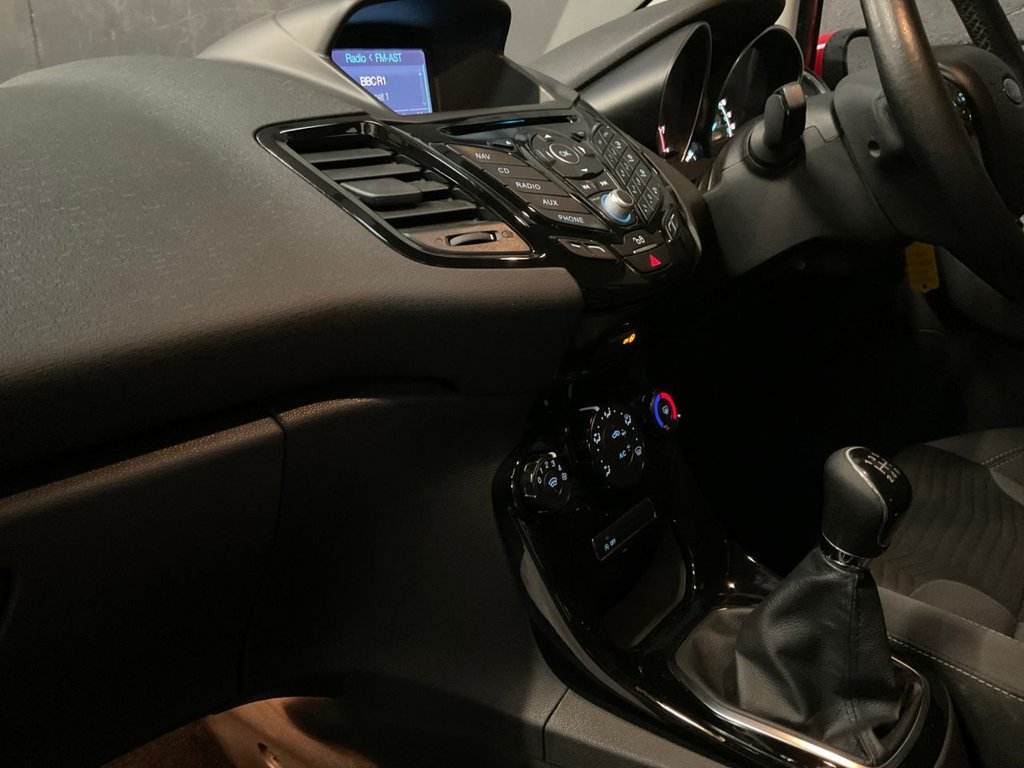 Used Ford Fiesta 2016 for sale - 77287979: Photo 37