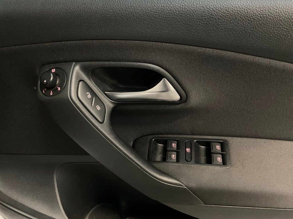 Used Volkswagen Polo 2013 for sale - 77806275: Photo 45