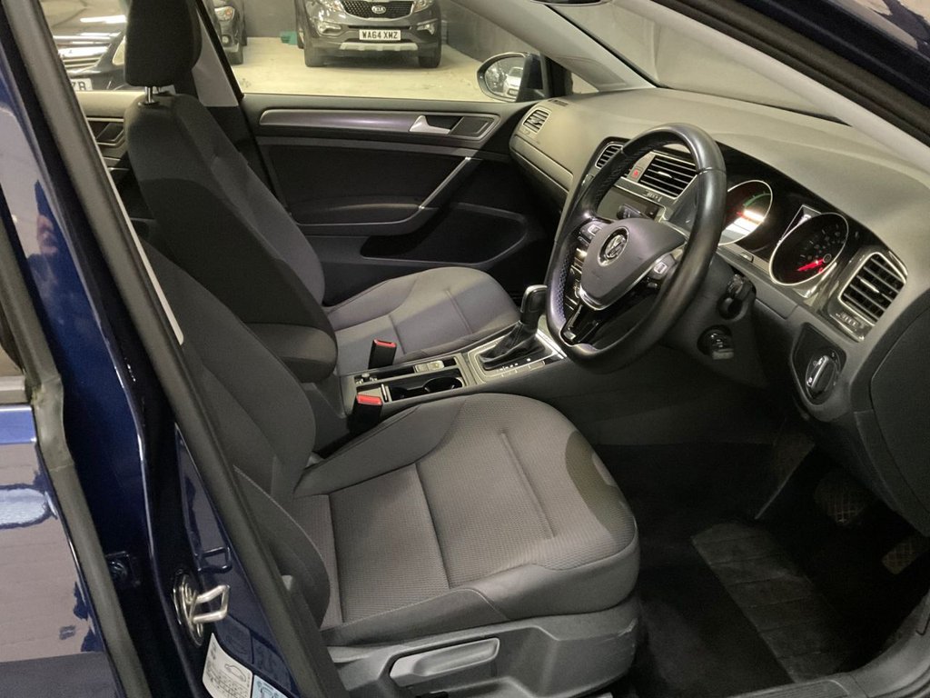 Used Volkswagen Golf 2019 for sale - 76840926: Photo 20