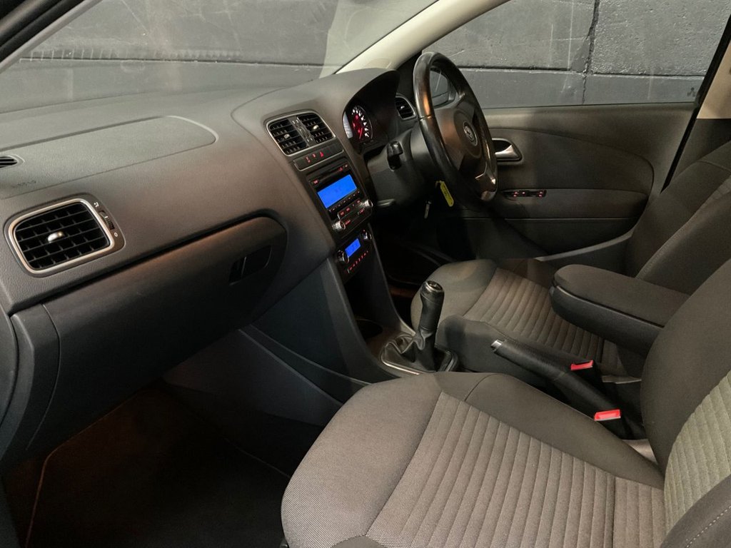 Used Volkswagen Polo 2010 for sale - 77275742: Photo 25