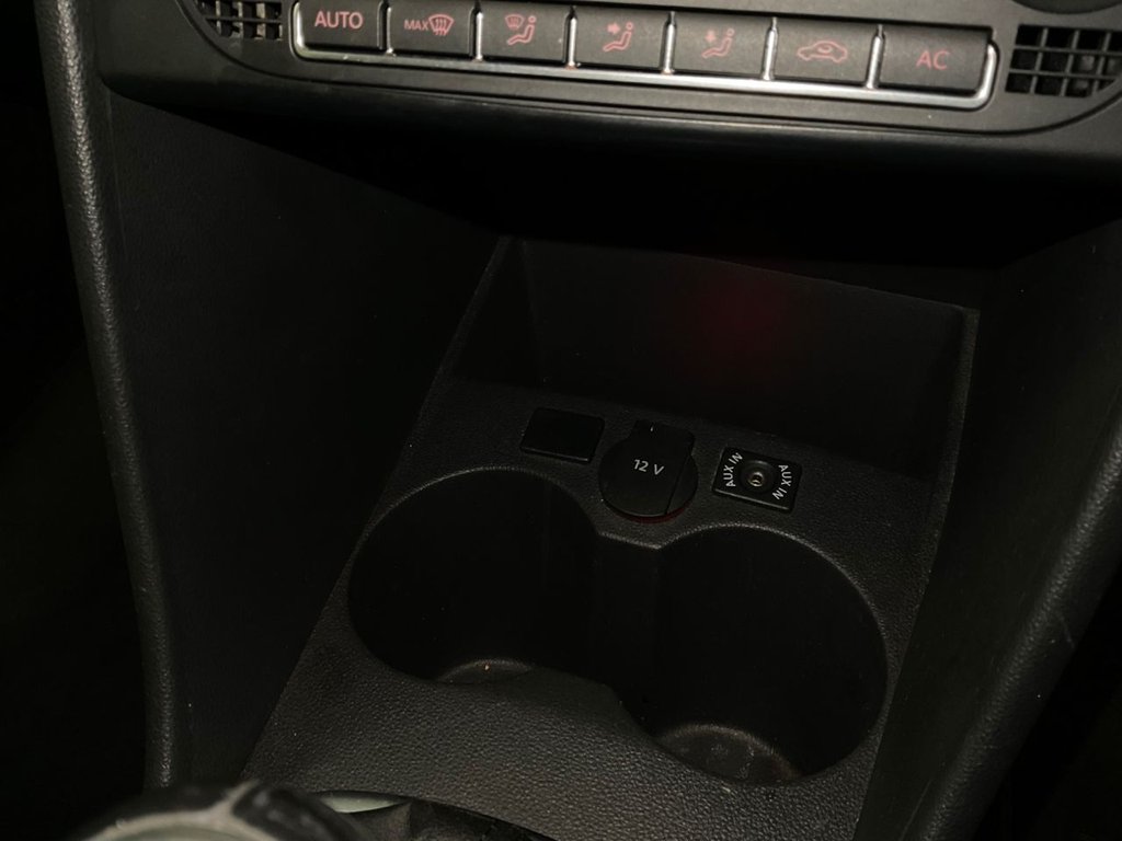 Used Volkswagen Polo 2010 for sale - 77275742: Photo 43