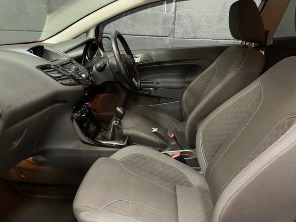 Used Ford Fiesta 2014 for sale - 75275422: Photo 34
