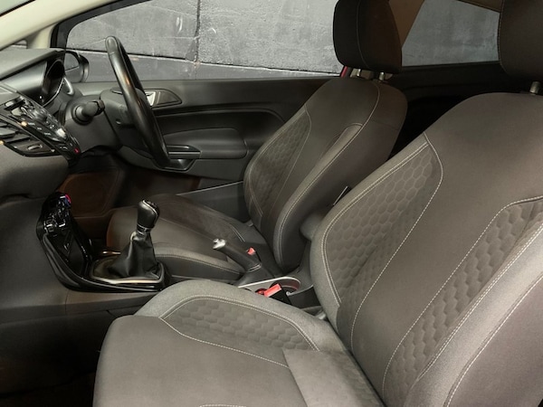 Used Ford Fiesta 2014 for sale - 75275422: Photo 35