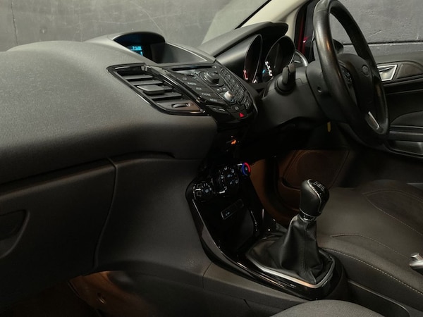 Used Ford Fiesta 2014 for sale - 75275422: Photo 37