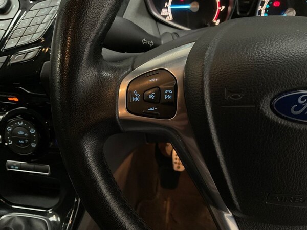 Used Ford Fiesta 2014 for sale - 75275422: Photo 46