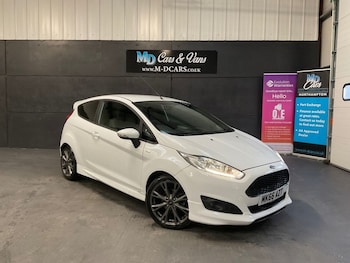 Used Ford Fiesta 2016 for sale - 77521262: Photo