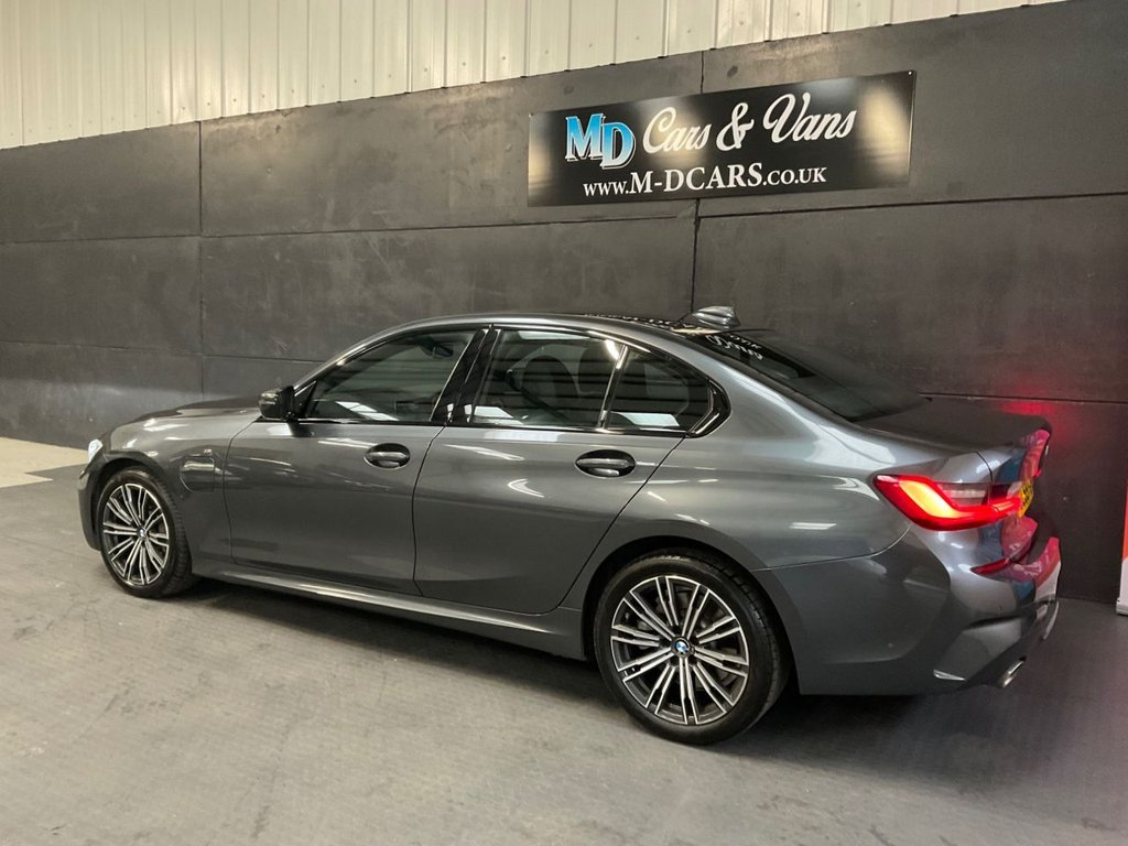 Used BMW 3 Series 2019 for sale - 76582397: Photo 23