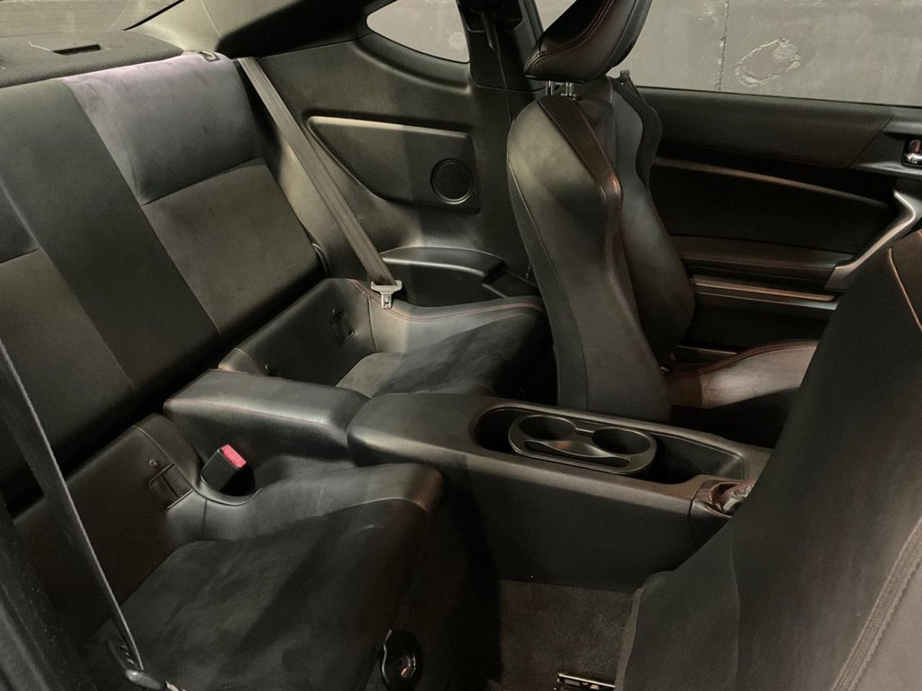 Used Toyota GT86 2012 for sale - 77792181: Photo 36