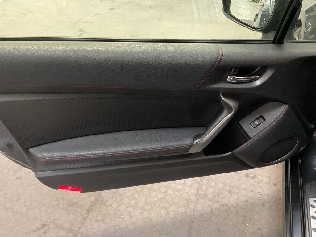 Used Toyota GT86 2012 for sale - 77792181: Photo 40