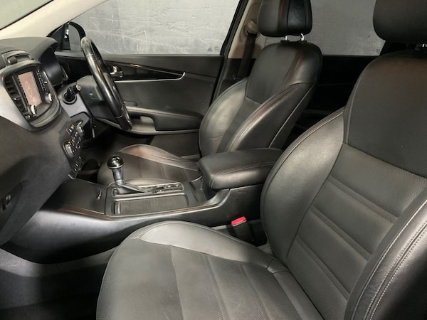 Used Kia Sorento 2016 for sale - 75653970: Photo 22