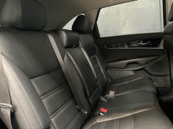 Used Kia Sorento 2016 for sale - 75653970: Photo 36