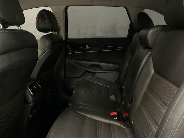 Used Kia Sorento 2016 for sale - 75653970: Photo 41