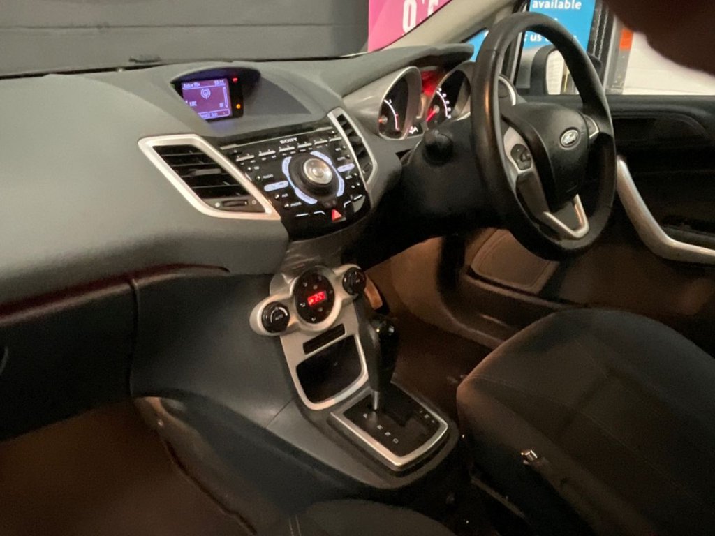 Used Ford Fiesta 2010 for sale - 76867581: Photo 25
