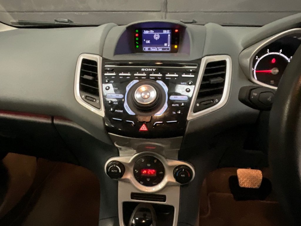 Used Ford Fiesta 2010 for sale - 76867581: Photo 27