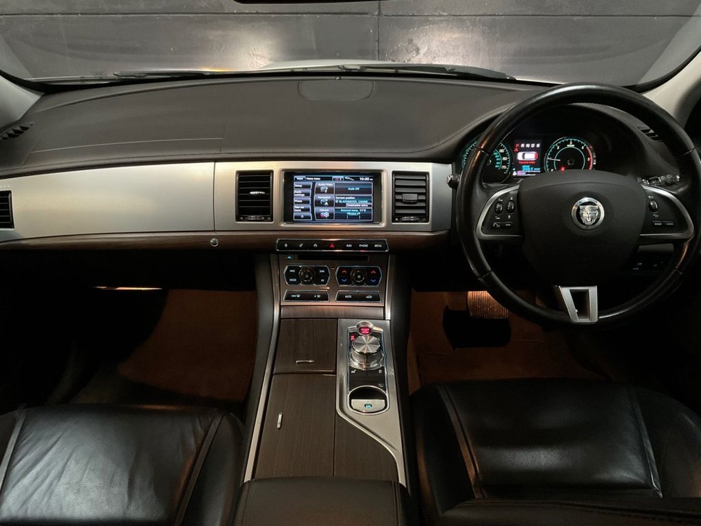 Used Jaguar XF 2013 for sale - 76356389: Photo 29