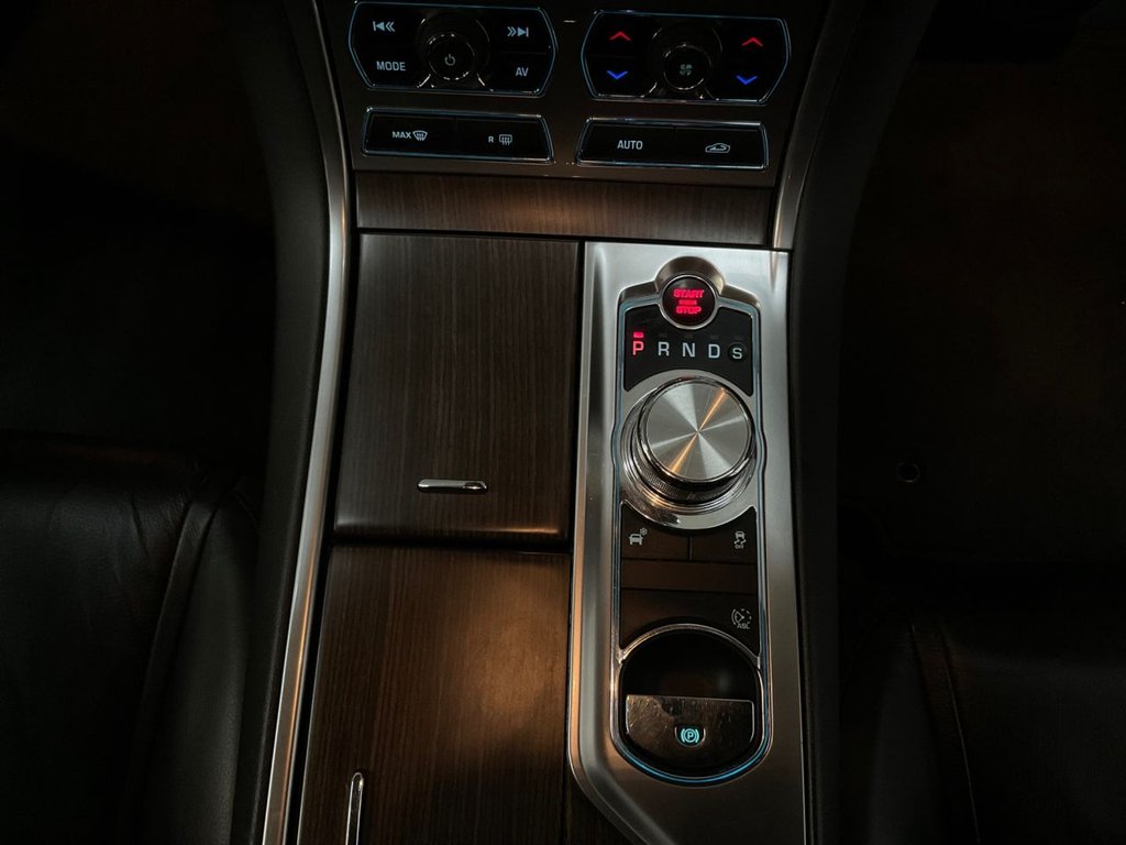 Used Jaguar XF 2013 for sale - 76356389: Photo 32