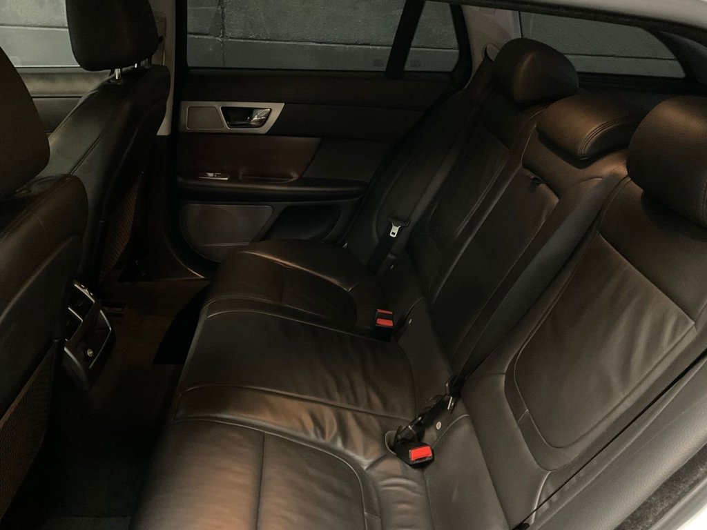 Used Jaguar XF 2013 for sale - 76356389: Photo 40
