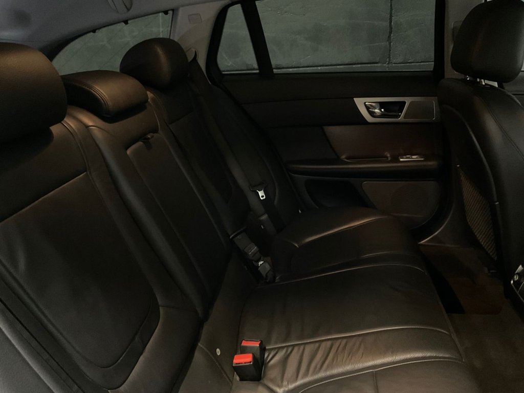 Used Jaguar XF 2013 for sale - 76356389: Photo 44