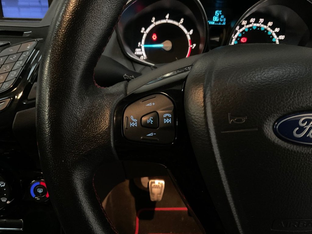 Used Ford Fiesta 2016 for sale - 77680242: Photo 48