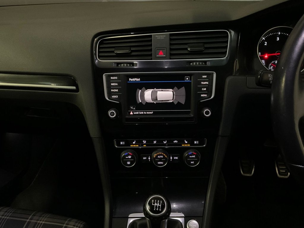 Used Volkswagen Golf 2016 for sale - 77421842: Photo 30