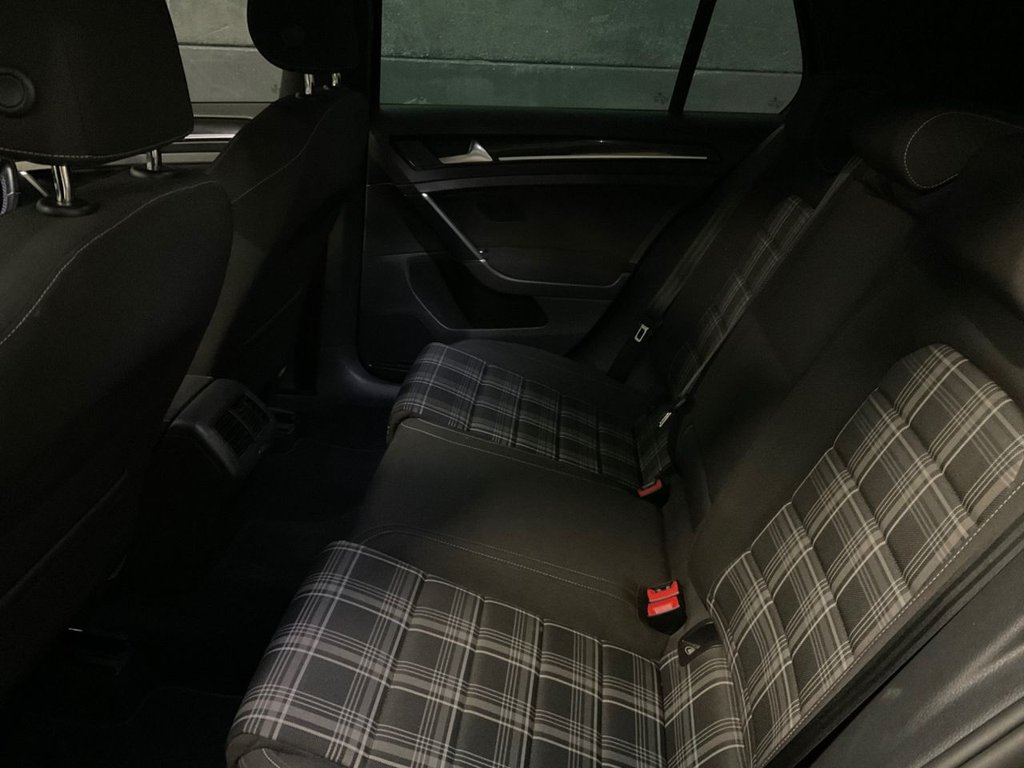 Used Volkswagen Golf 2016 for sale - 77421842: Photo 41