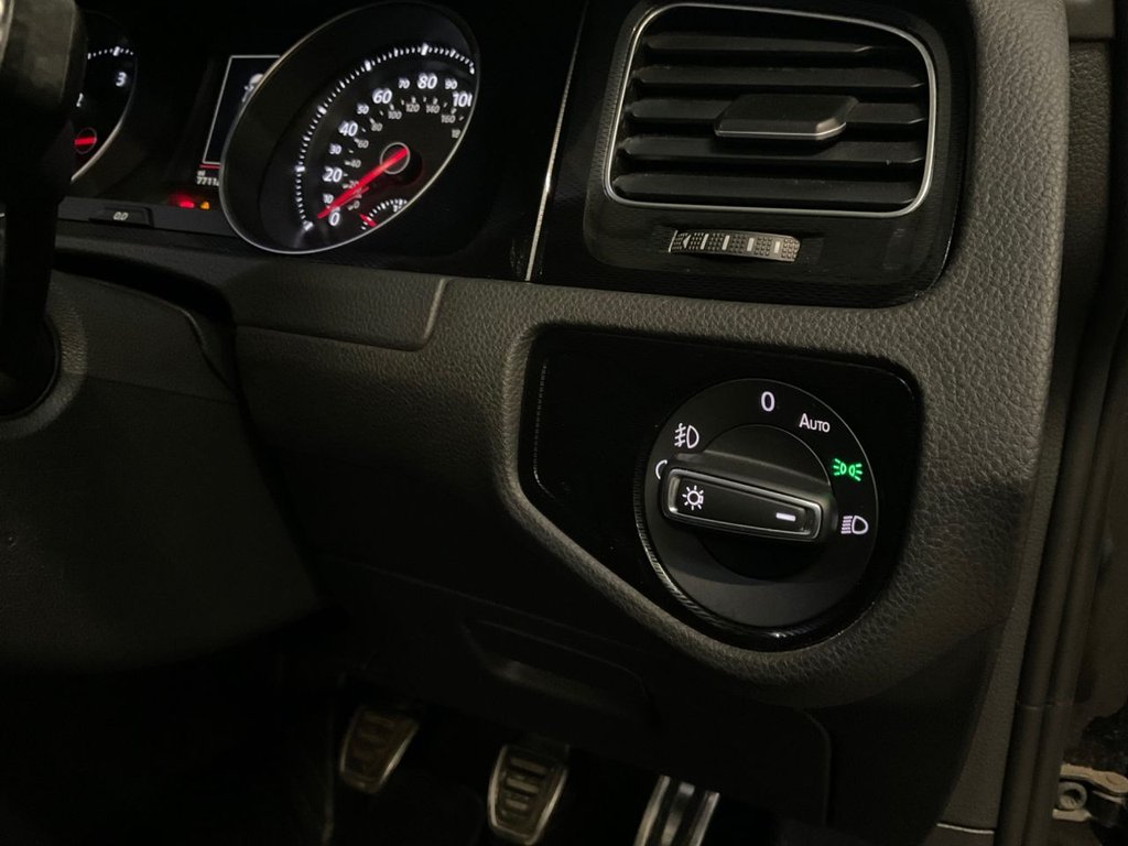 Used Volkswagen Golf 2016 for sale - 77421842: Photo 45