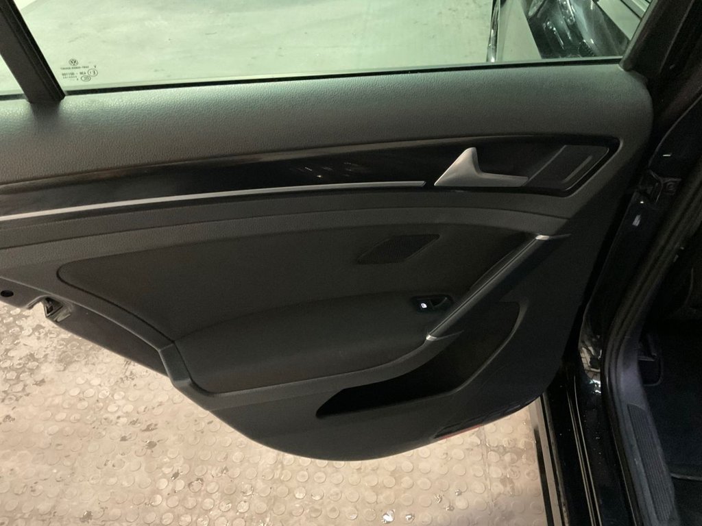 Used Volkswagen Golf 2016 for sale - 77421842: Photo 49