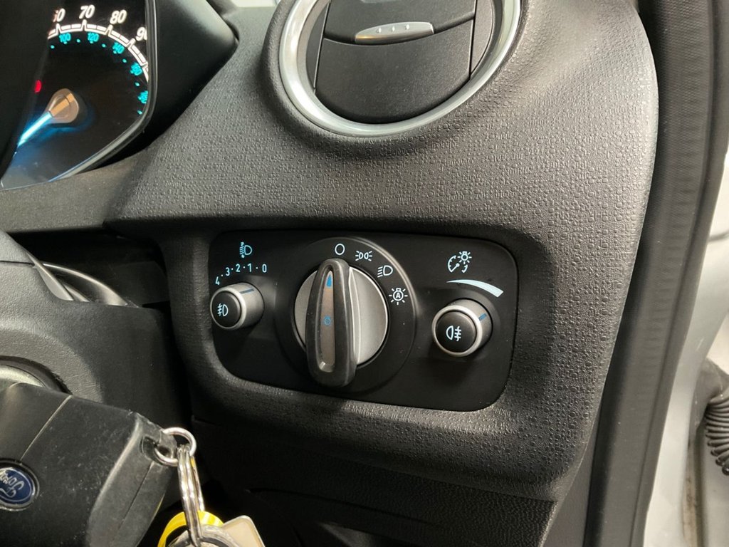 Used Ford Fiesta 2013 for sale - 78029823: Photo 33