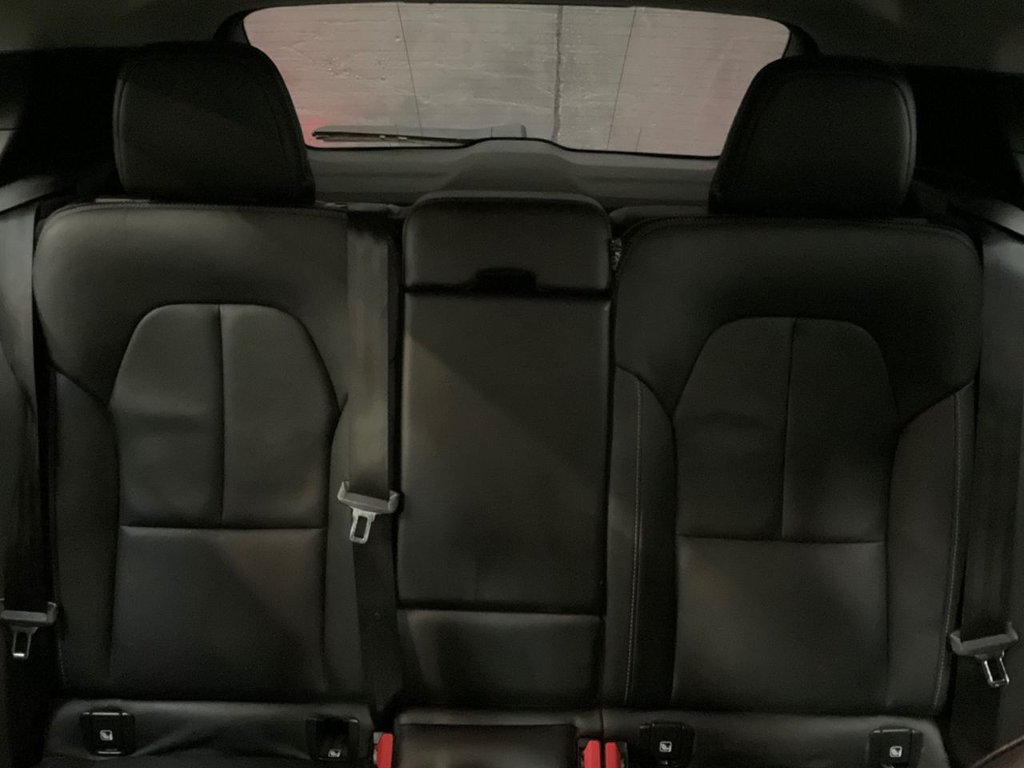 Used Volvo XC40 2018 for sale - 76417954: Photo 44