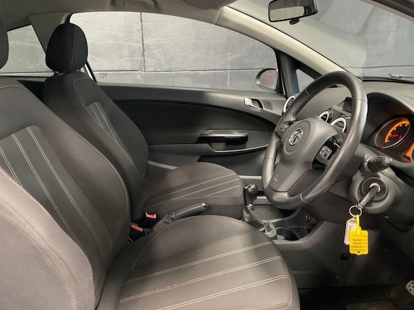Used Vauxhall Corsa 2012 for sale - 75675899: Photo 17