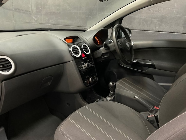 Used Vauxhall Corsa 2012 for sale - 75675899: Photo 25