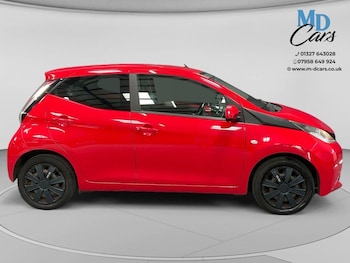 Used Toyota AYGO 2017 for sale - 79370734: Photo