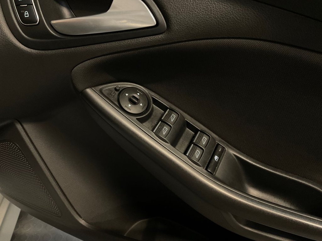 Used Ford Focus 2016 for sale - 76751072: Photo 44