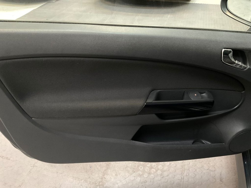 Used Vauxhall Corsa 2014 for sale - 76385919: Photo 40